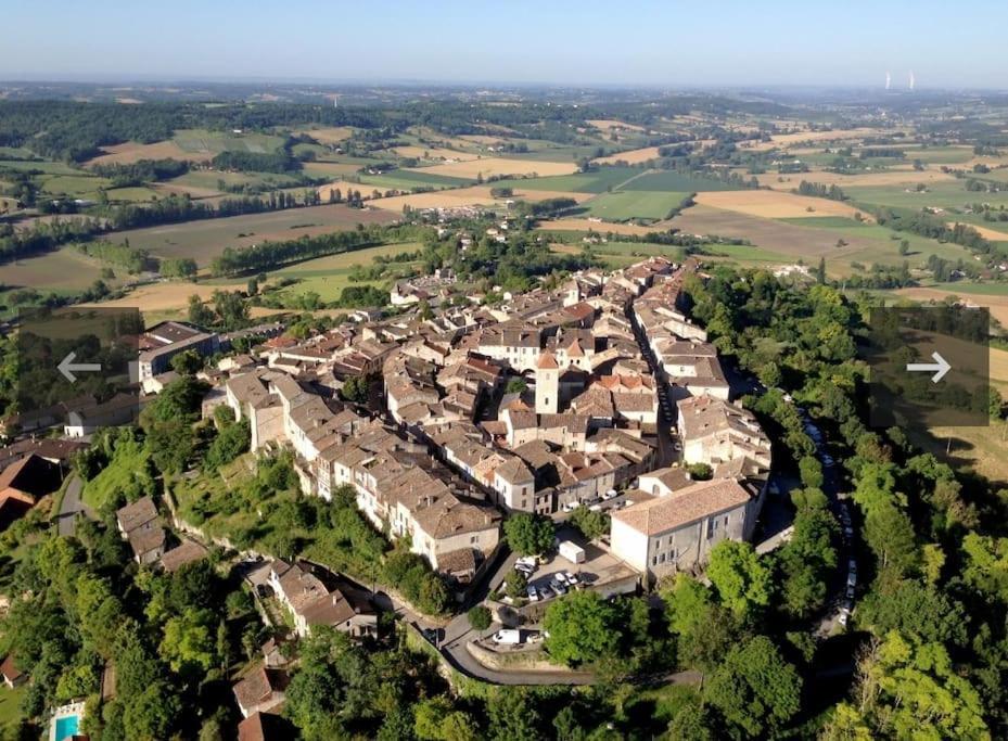 شقة Charmant Studio Avec Jardin A La Campagne Sur Le Chemin De Saint Jacques De Compostelle لوزيرت المظهر الخارجي الصورة
